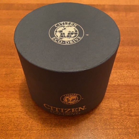 Ladies Citizen ECO-Drive watch - Picture 3 of 7